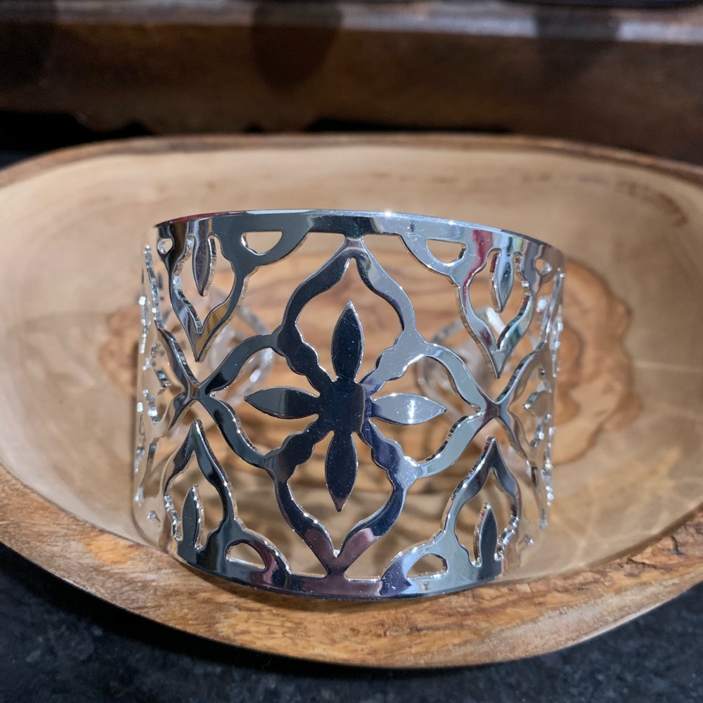 Feminine Silver Tone Cuff Bracelet - Picture 1 of 4